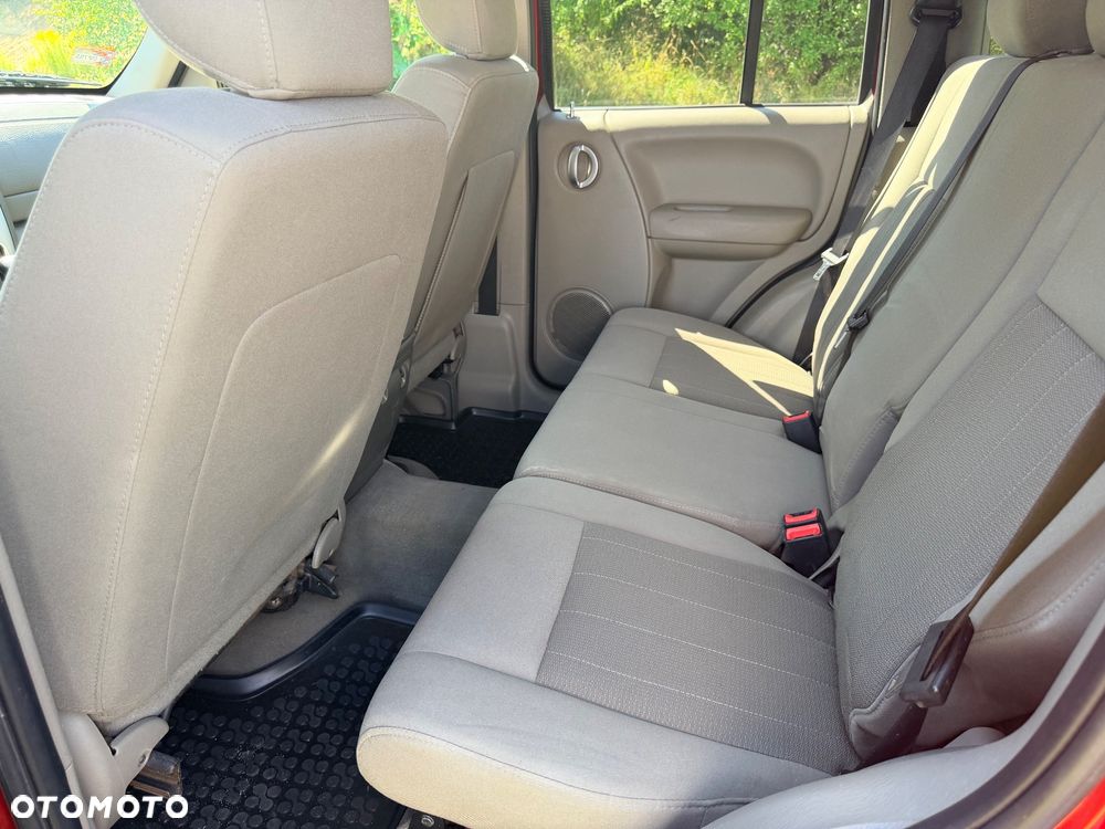 Jeep Cherokee - 7