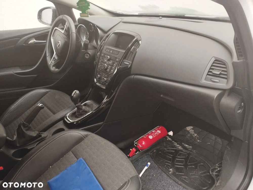 Opel Astra 1.6 D Start/Stop Excite - 3