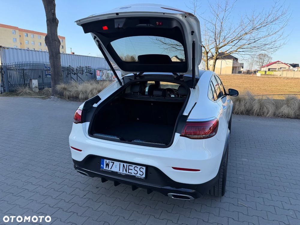 Mercedes-Benz GLC - 22