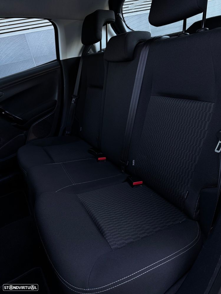 Peugeot 208 1.2 PureTech Allure - 12