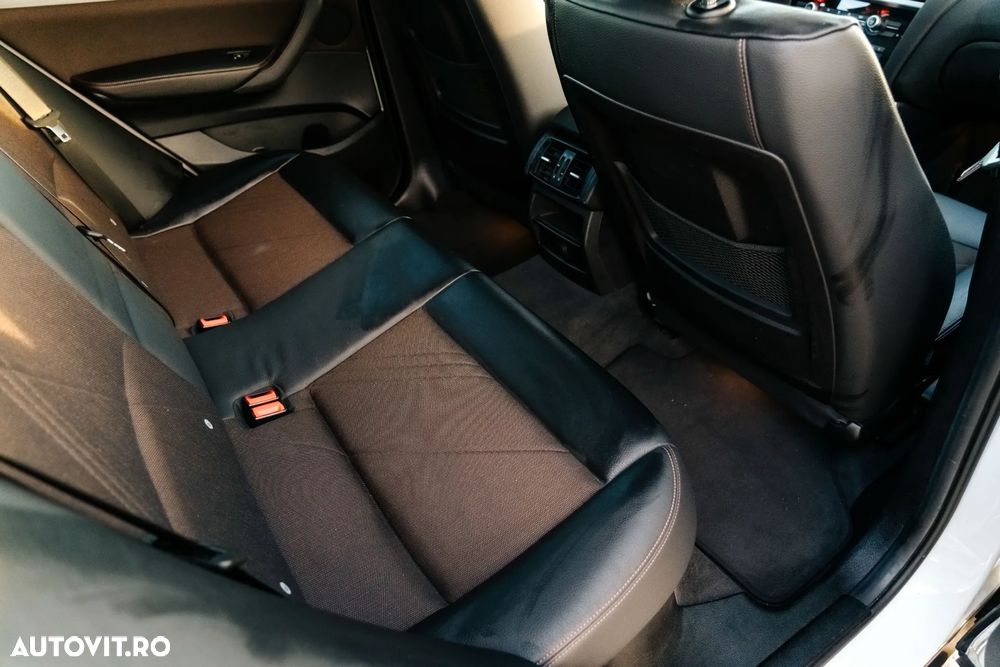 BMW X3 xDrive20d AT xLine - 8