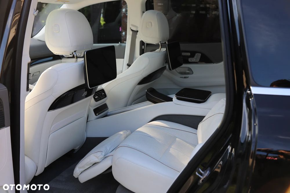 Mercedes-Benz GLS Maybach 600 4-Matic - 15