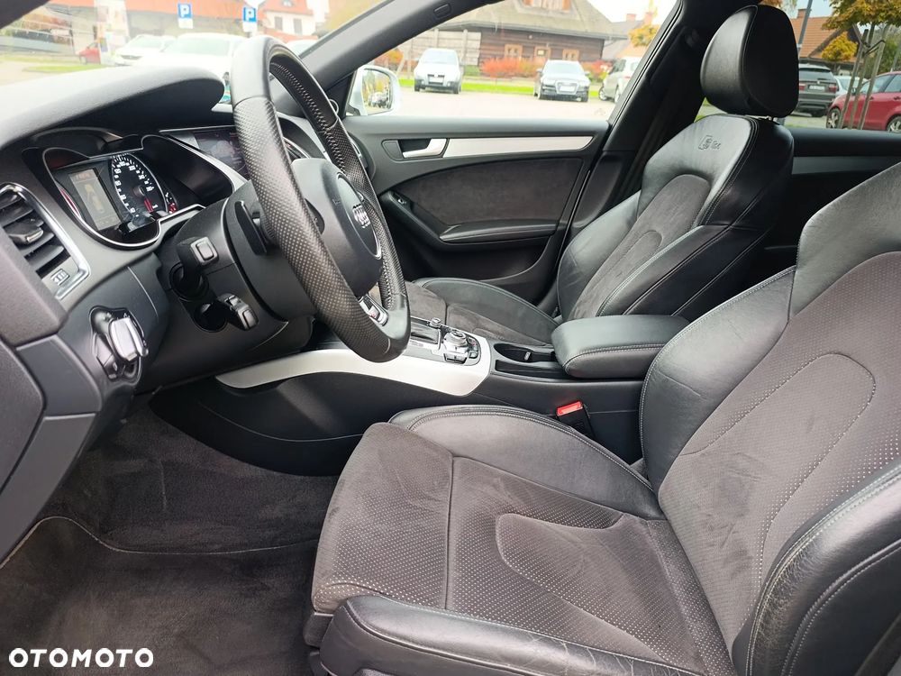 Audi A4 Avant 2.0 TFSI quattro S tronic S line Sportpaket - 12