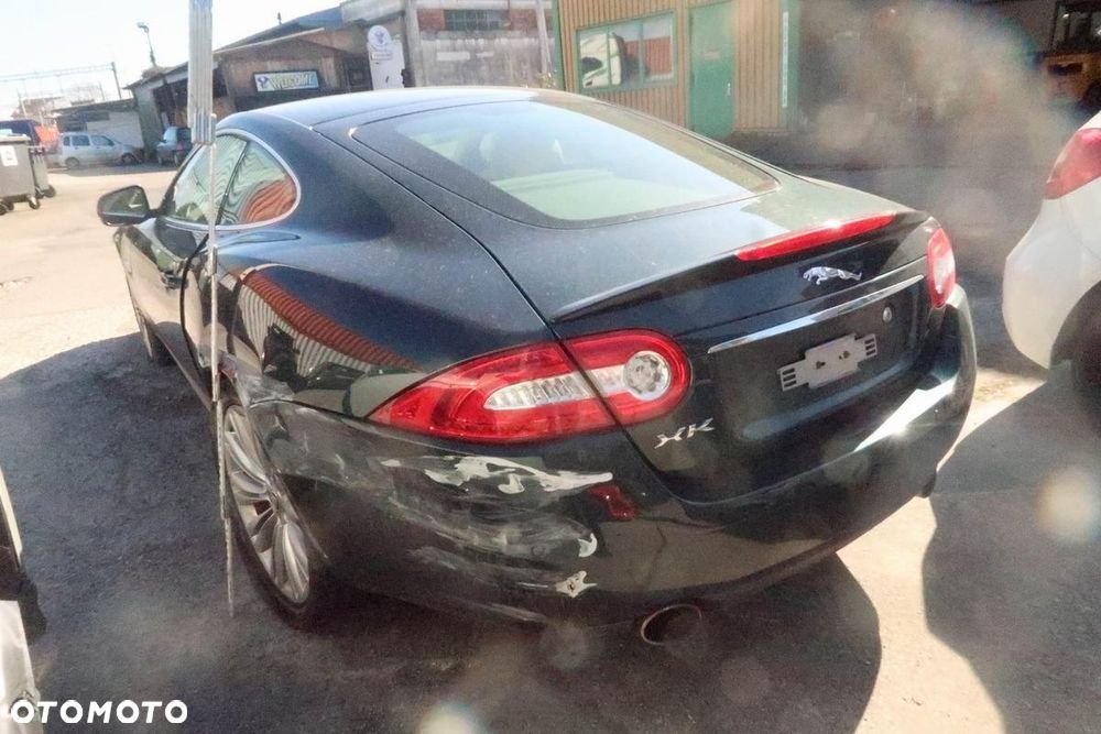 Jaguar XK 5.0 Portfolio - 4