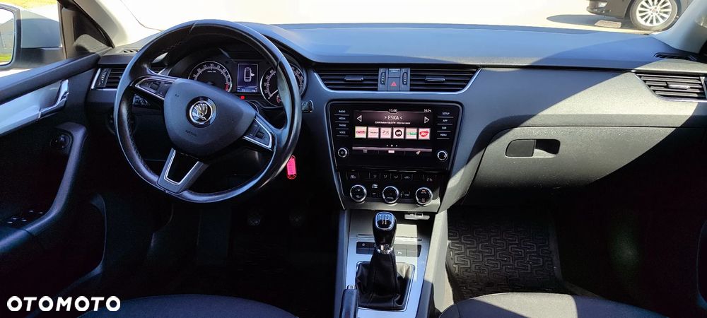 Skoda Octavia 1.6 TDI SCR Style - 16