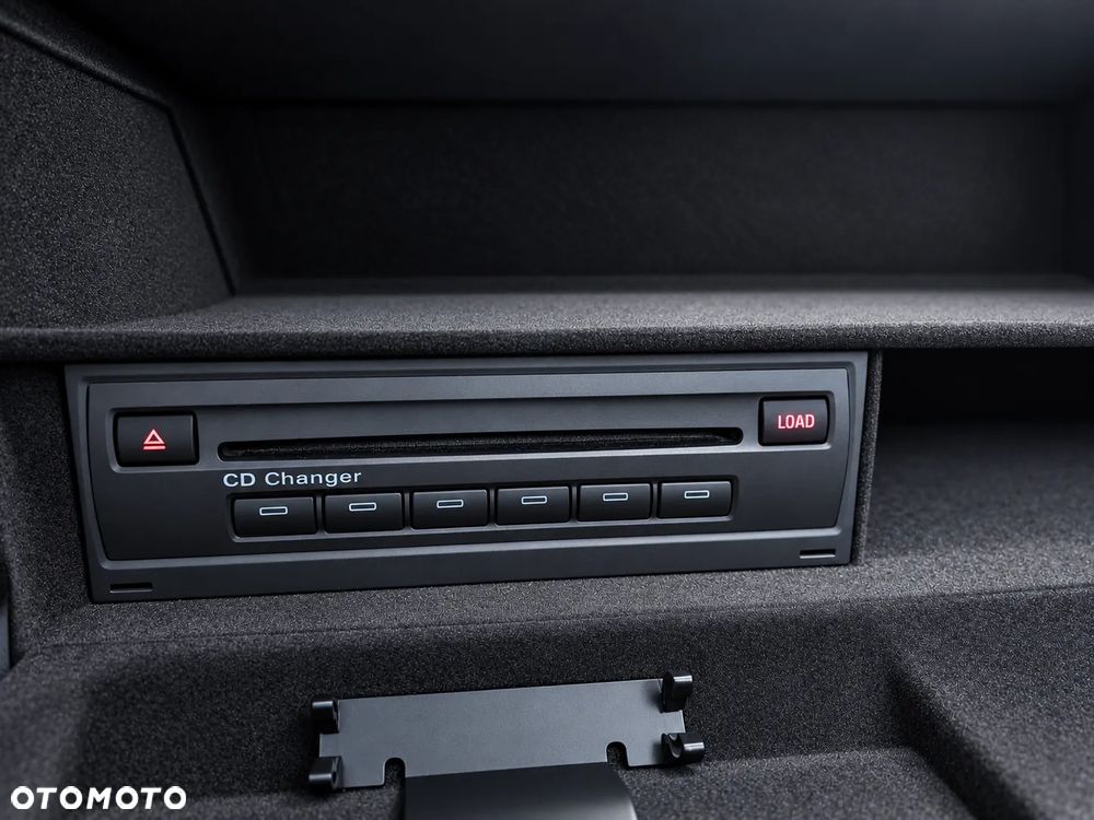 Audi A6 Avant - 33
