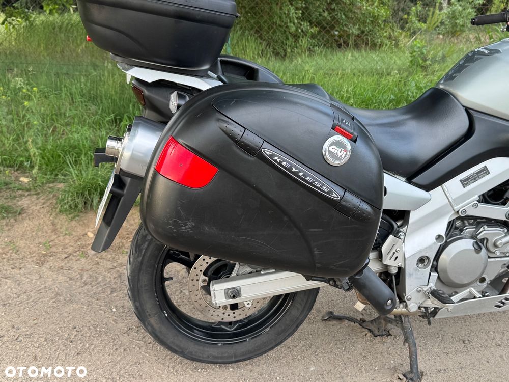 Suzuki DL - 4