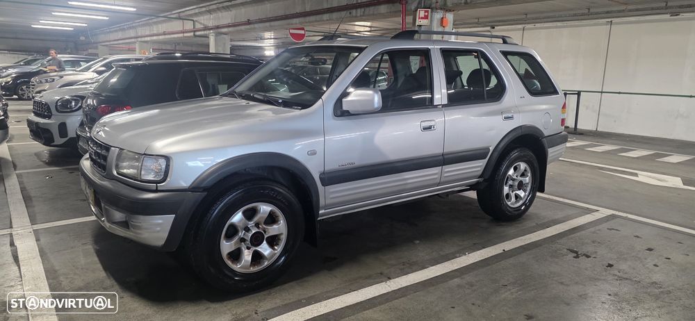 Opel Frontera 2.2 DTi - 2