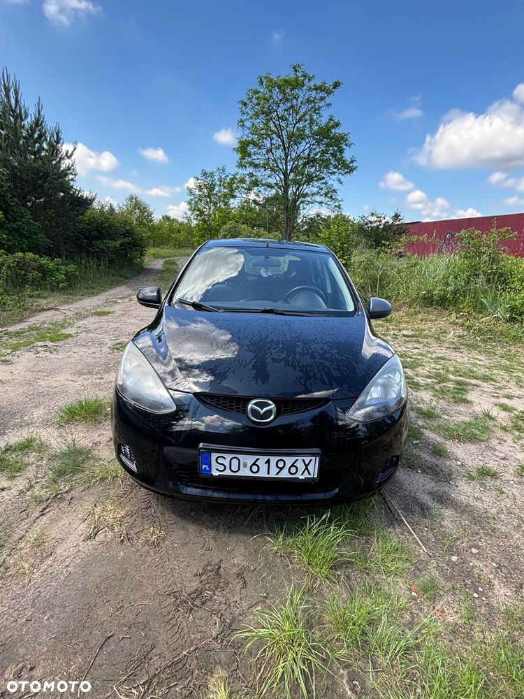 Mazda 2 - 3