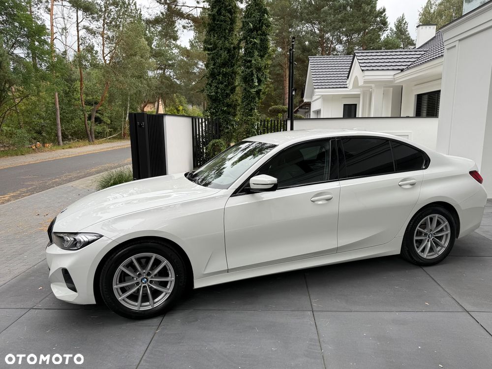 BMW Seria 3 318d - 5