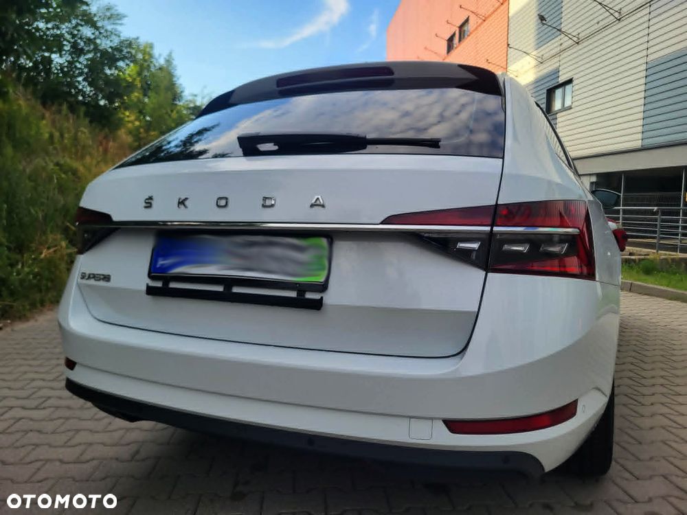 Skoda Superb 1.5 TSI DSG Sportline - 19