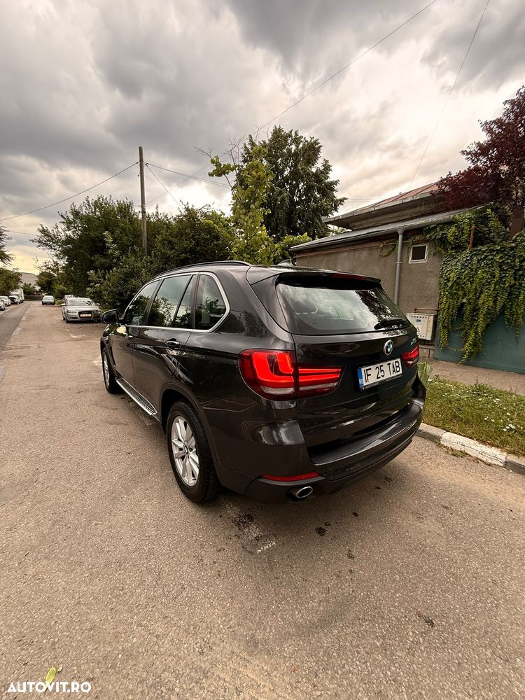 BMW X5 xDrive30d - 16