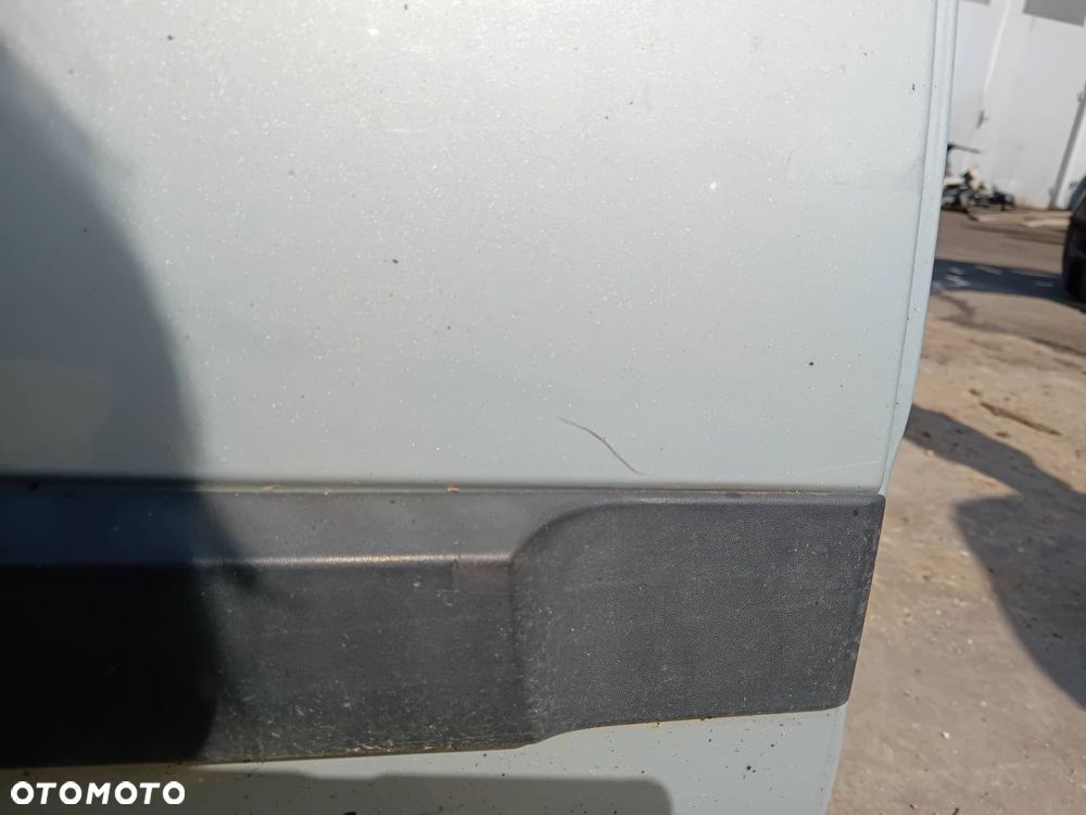 DRZWI PRAWE TYŁ RENAULT SCENIC II - 4