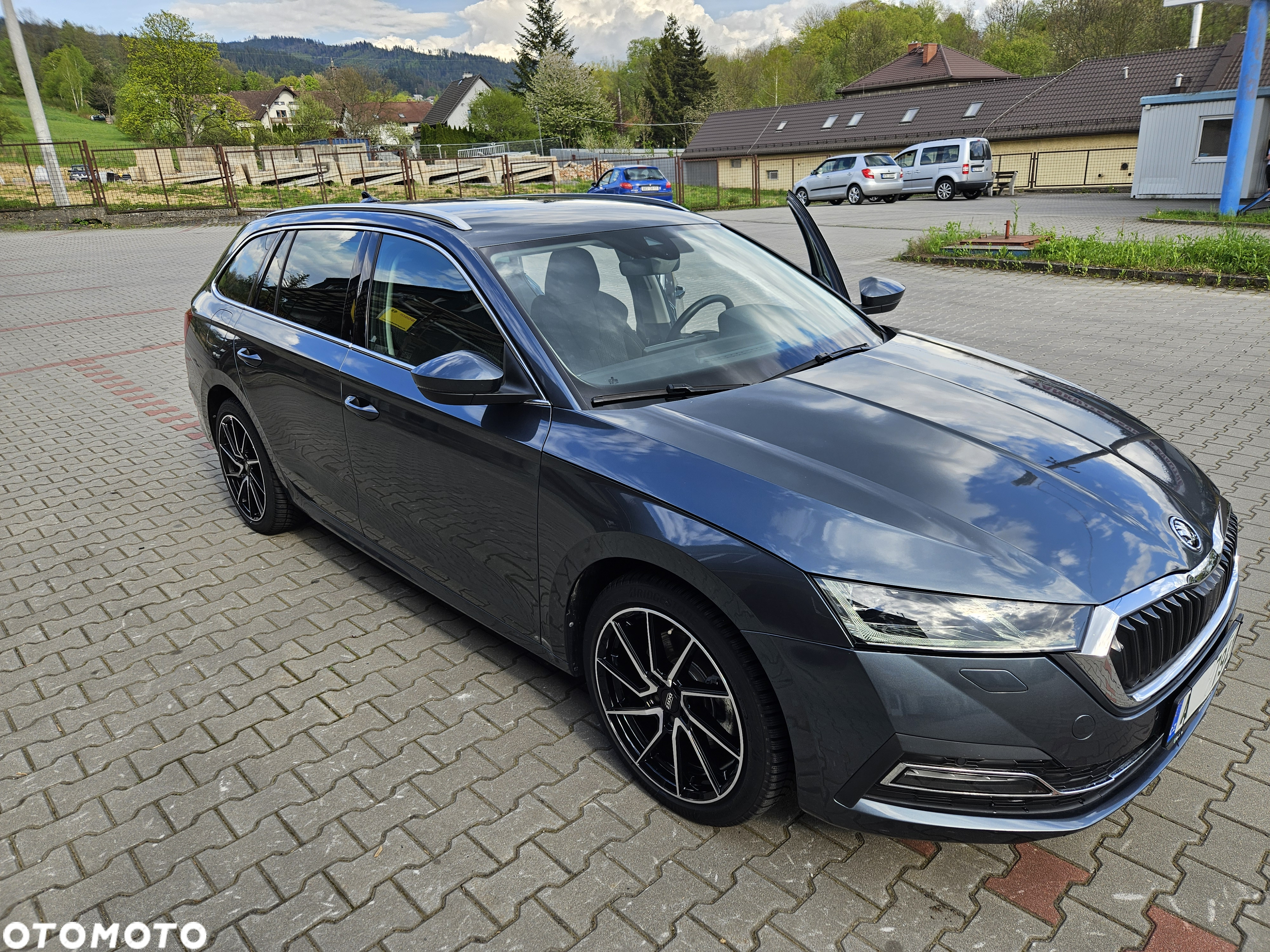 Skoda Octavia - 2