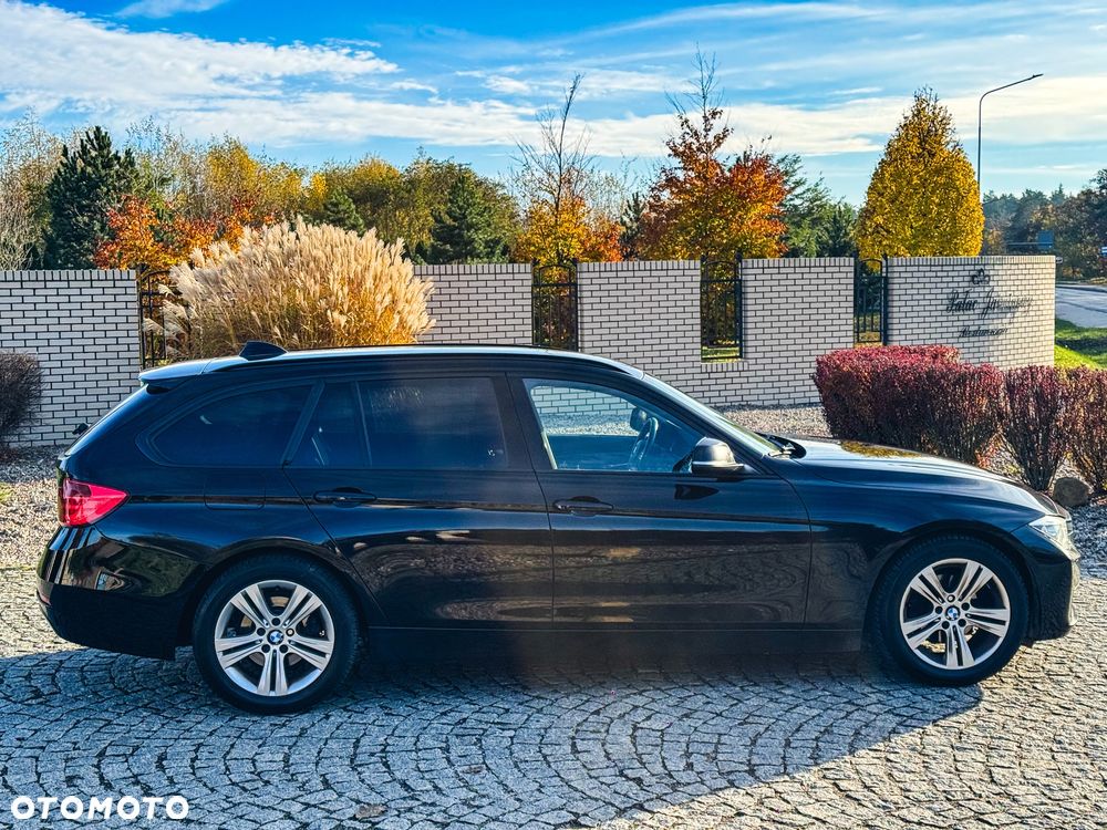 BMW Seria 3 318d Luxury Line - 11