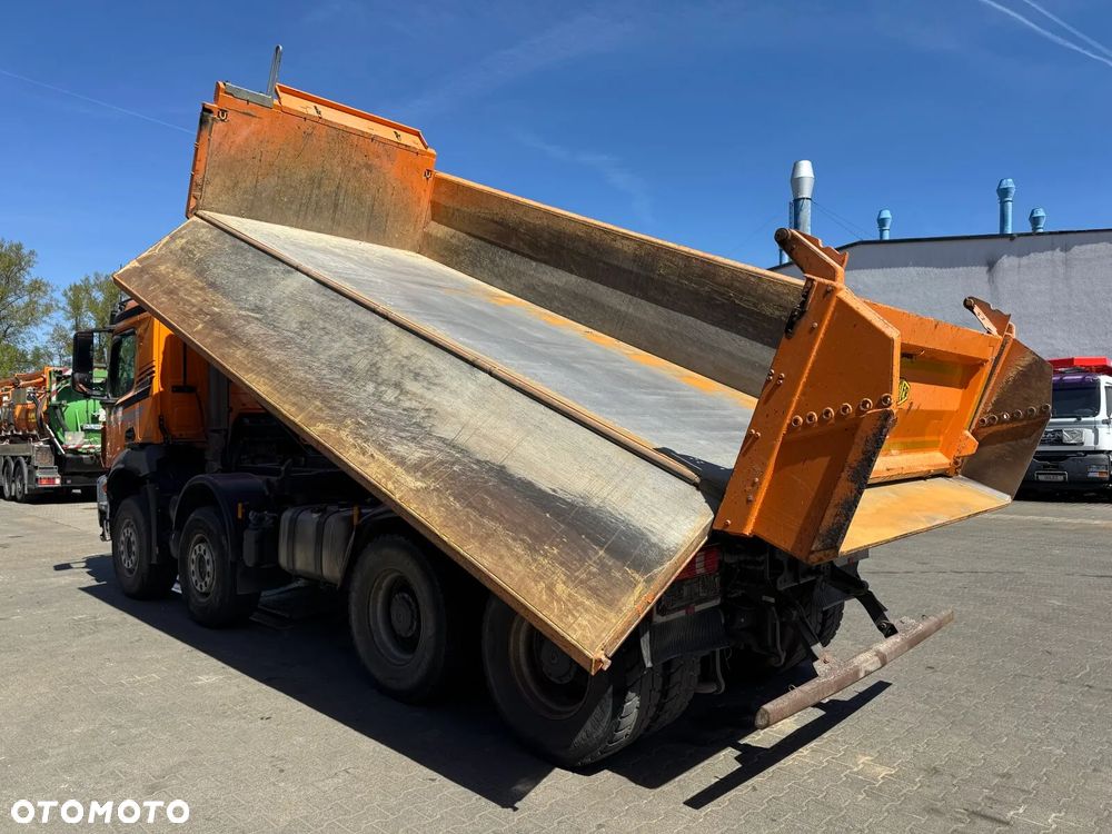 Mercedes-Benz AROCS 3246 8x4 EURO6 WYWROTKA TRÓJSTRONNA Z BORDMATIKIEM - 9