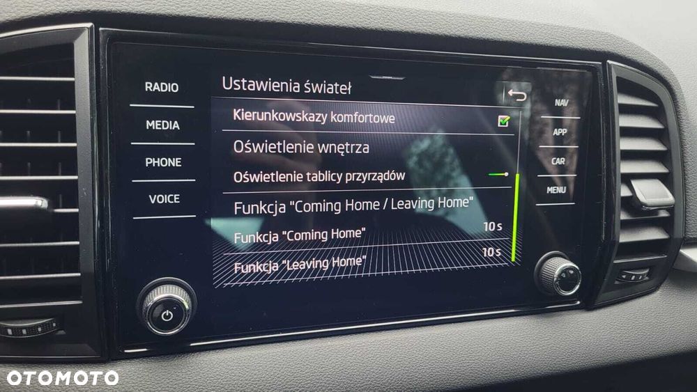 Skoda Karoq 1.5 TSI ACT Selection DSG - 32