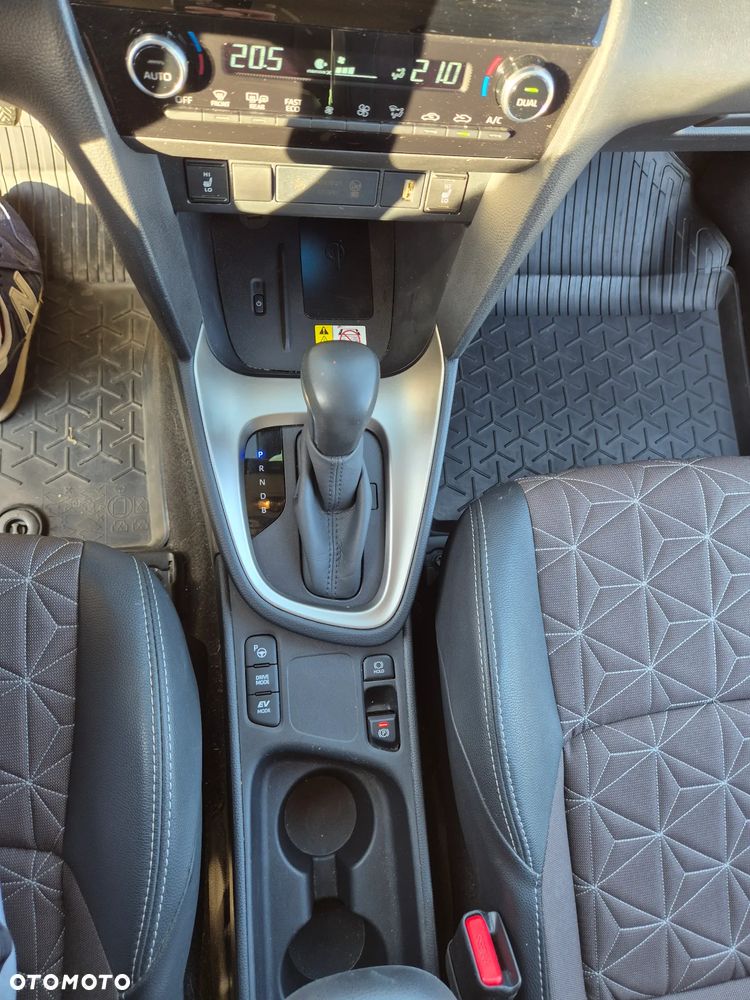 Toyota Yaris Cross Hybrid 1.5 Executive - 20