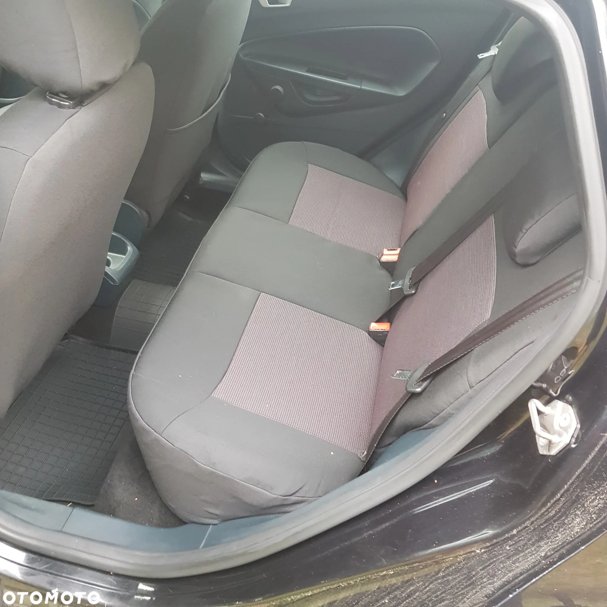 Ford Fiesta 1.25 Celebration - 10