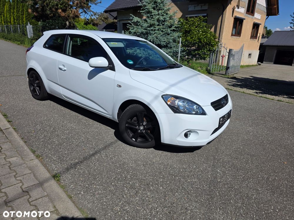 Kia ProCeed 1.6 CVVT LX - 11