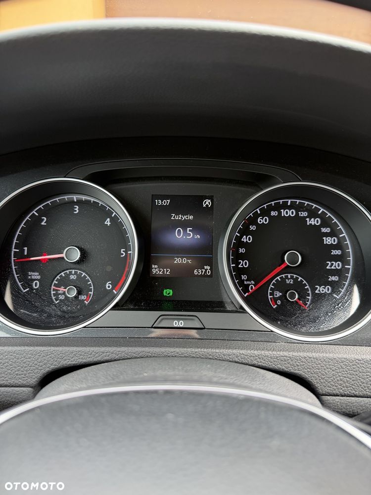 Volkswagen Golf 1.6 TDI BMT Comfortline - 7