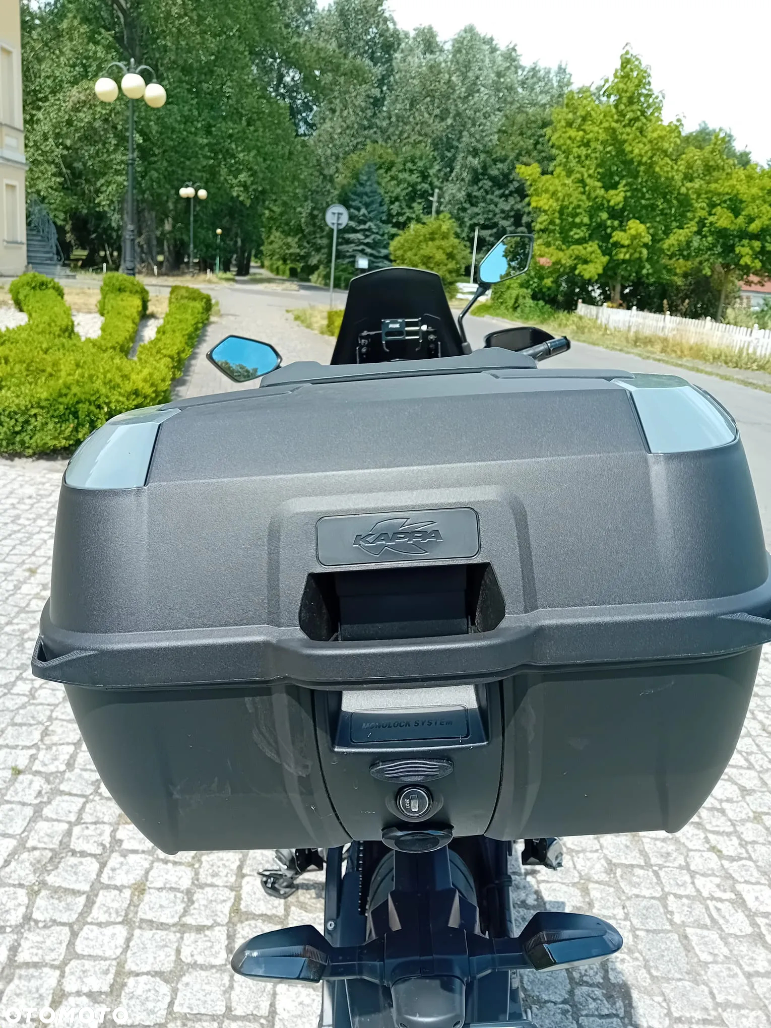 Kawasaki Versys 650 - 12