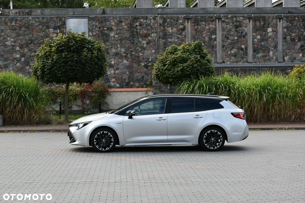 Toyota Corolla - 23
