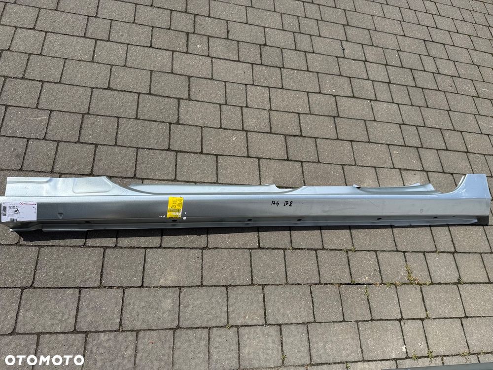 Volkswagen Touran 03- błotnik przód - 5