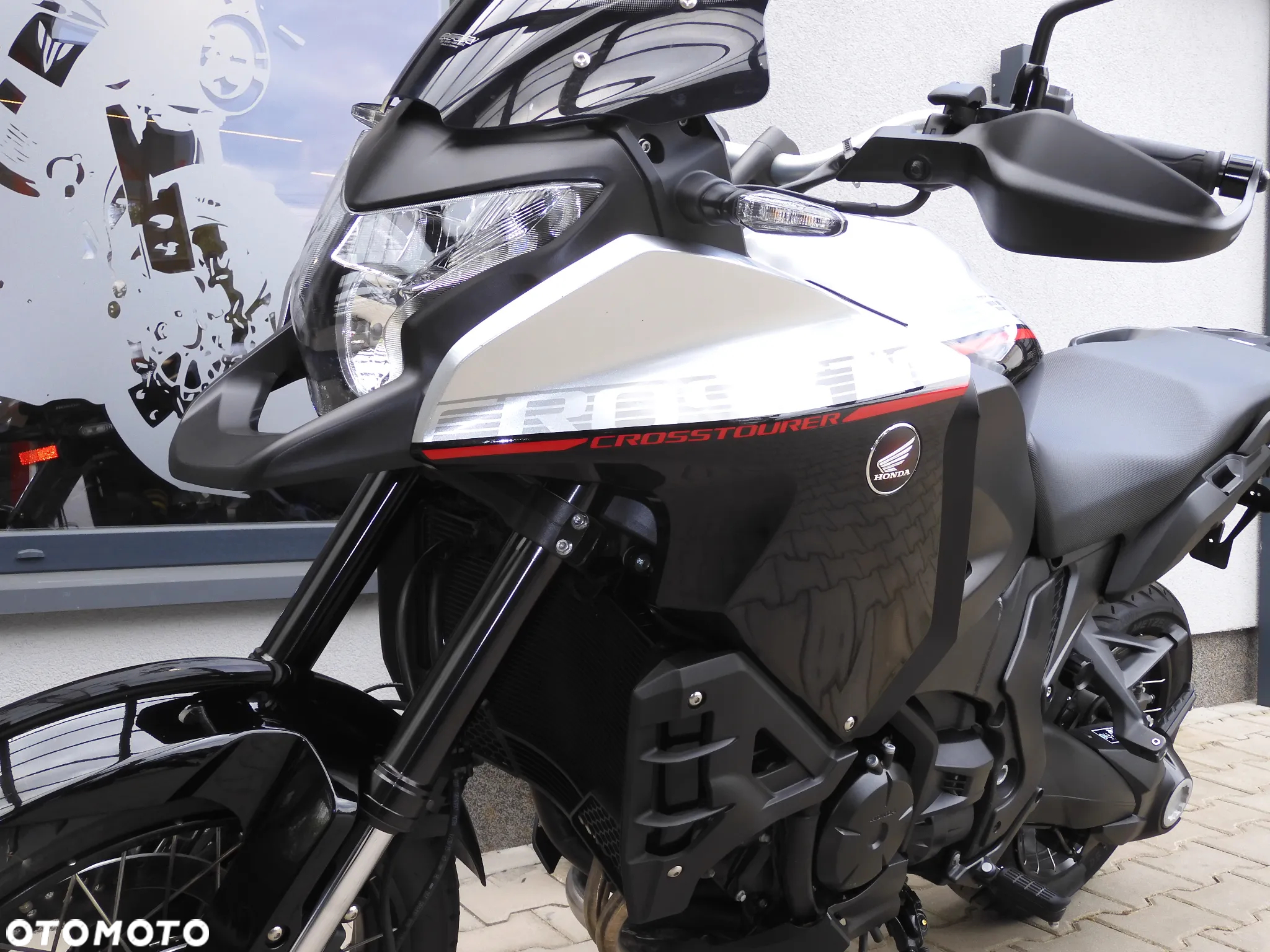 Honda VFR - 24