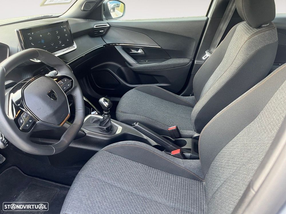 Peugeot 2008 1.2 PureTech Style - 9