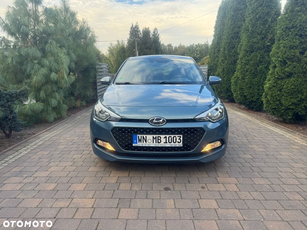 Hyundai i20 blue 1.2 YES!+ - 11