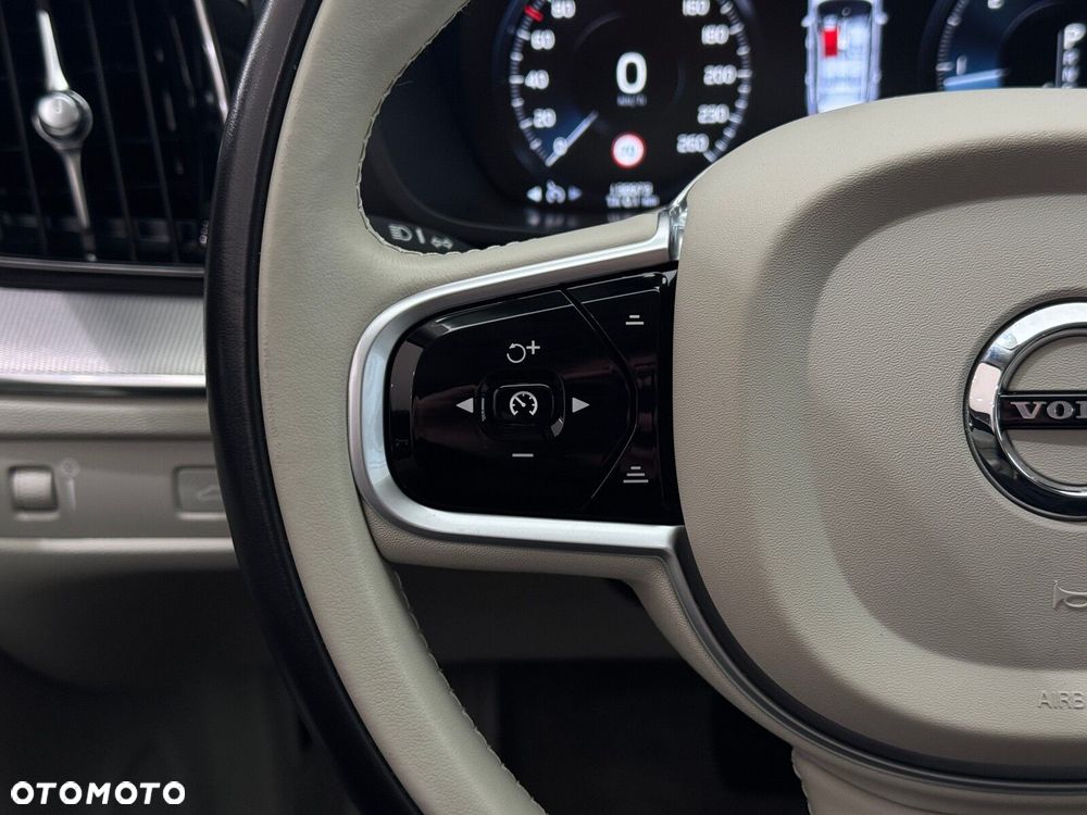 Volvo XC 60 D5 AWD Inscription - 21