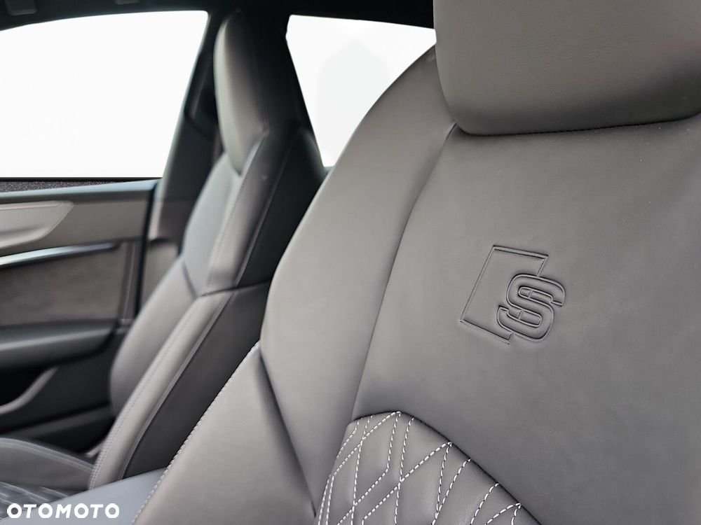 Audi A7 Sportback - 13