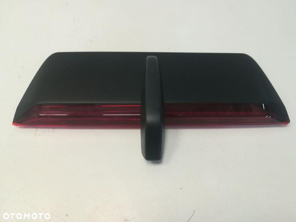 MERCEDES SPRINTER MAN TGE ŚWIATŁO STOP POD KAMERE - 3