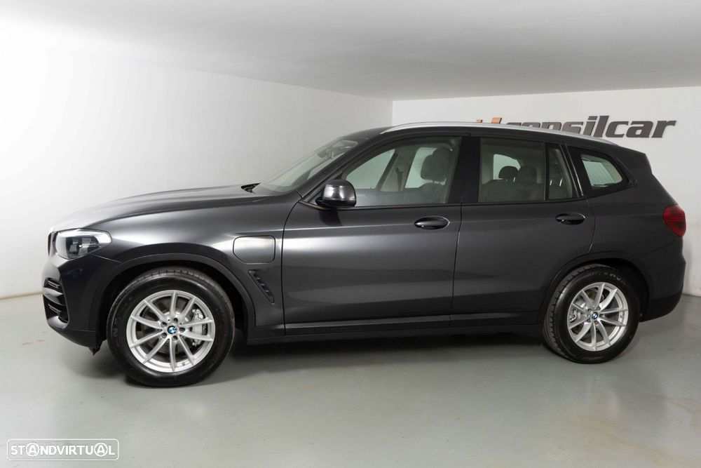 BMW X3 30 e xDrive Advantage - 6