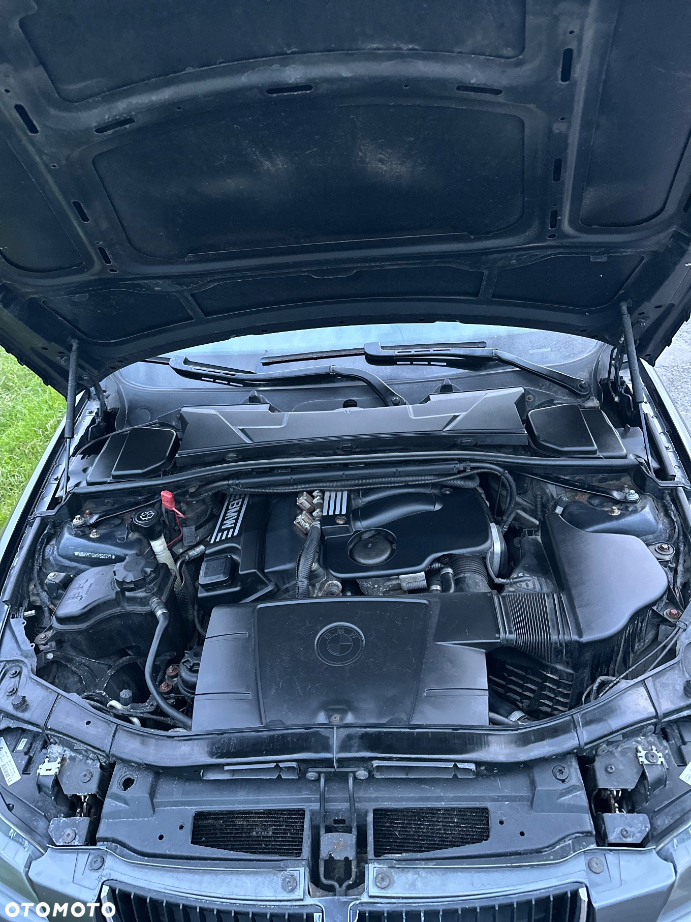 BMW Seria 3 320i Touring - 10