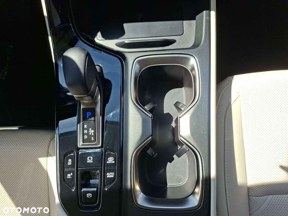 Lexus NX - 28