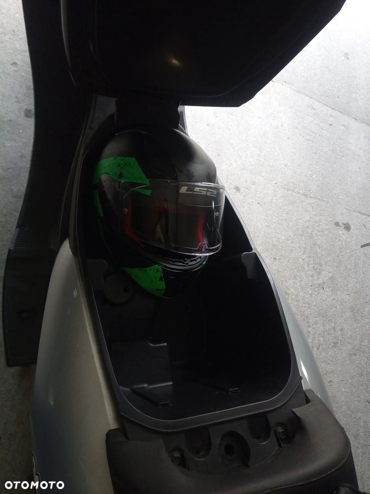 Yamaha Majesty - 5