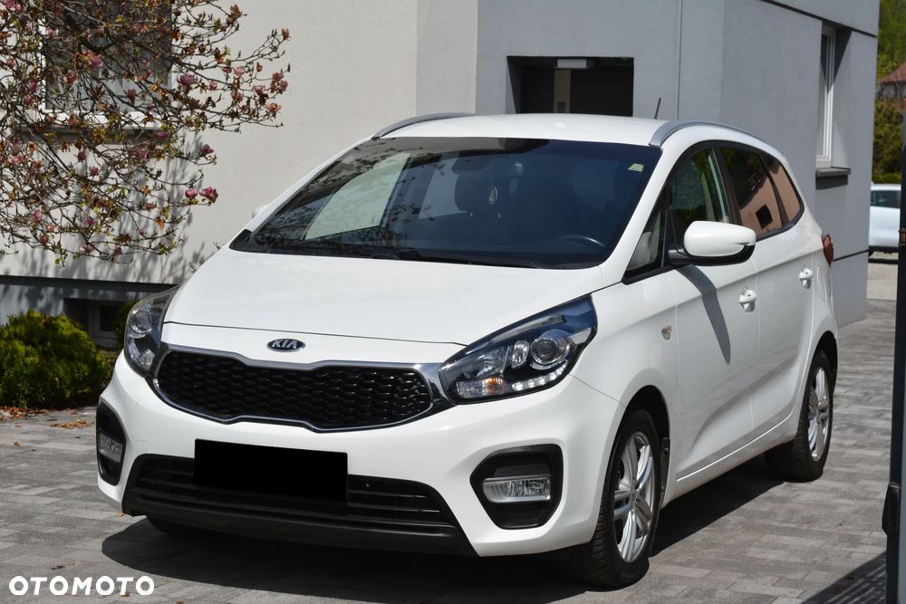 Kia Carens 1.7 CRDi 115 Dream Team Edition - 27