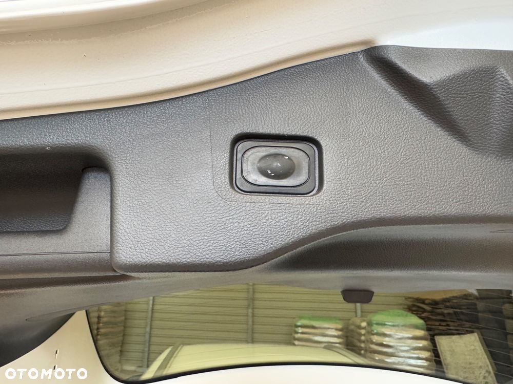 Ford Mondeo 2.0 EcoBlue Titanium - 32