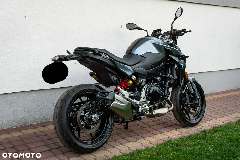 BMW F - 3
