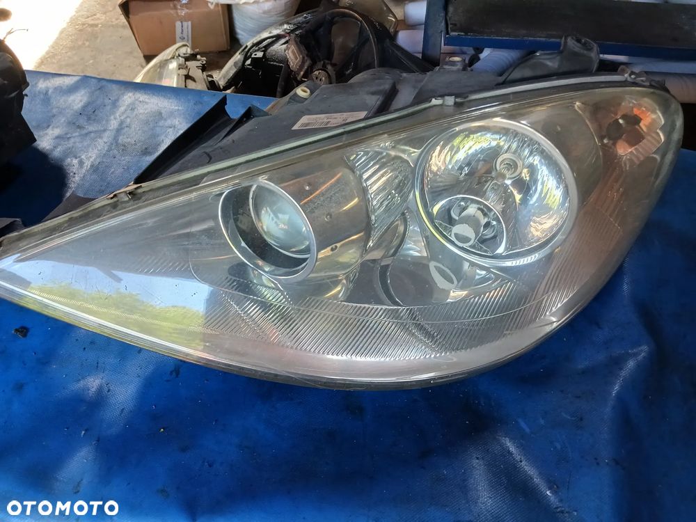 Lampy lampa prawa lewa przód przednia Peugeot 807 Citroen C8 2002-2014 EUROPA soczewka - 2