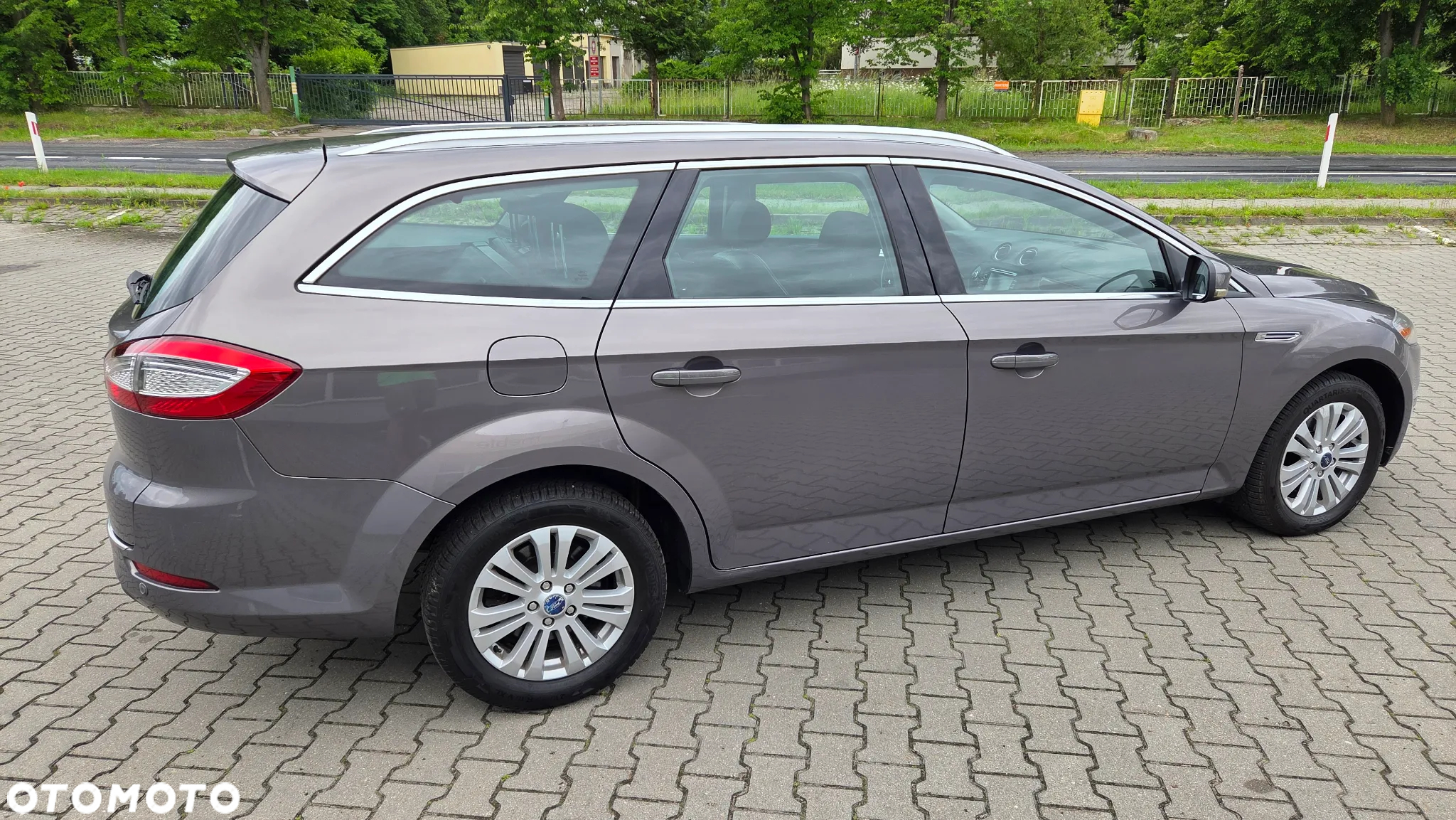 Ford Mondeo 2.0 TDCi Titanium - 11