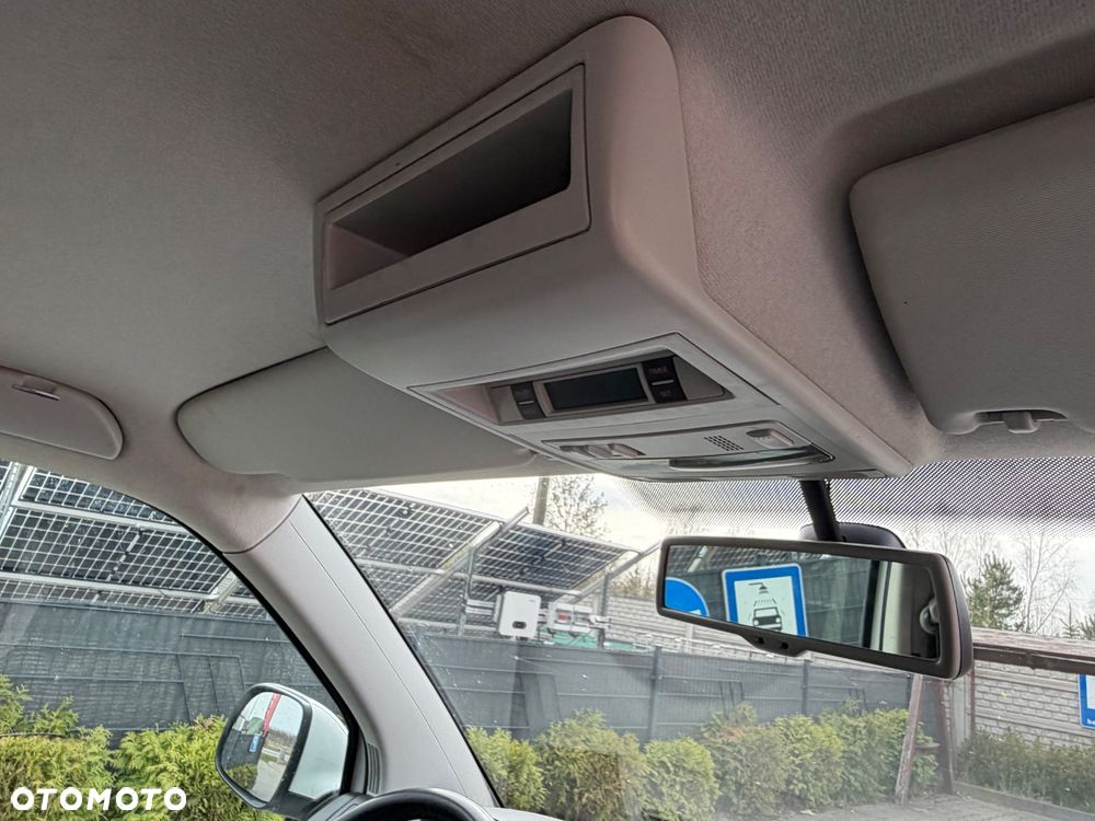 Volkswagen Transporter - 10