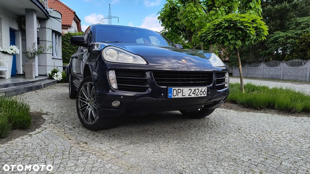 Porsche Cayenne Diesel - 1