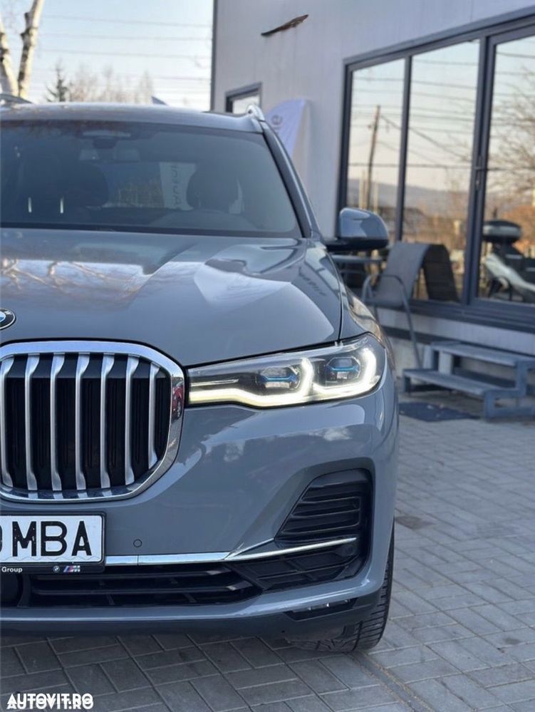BMW X7 - 9
