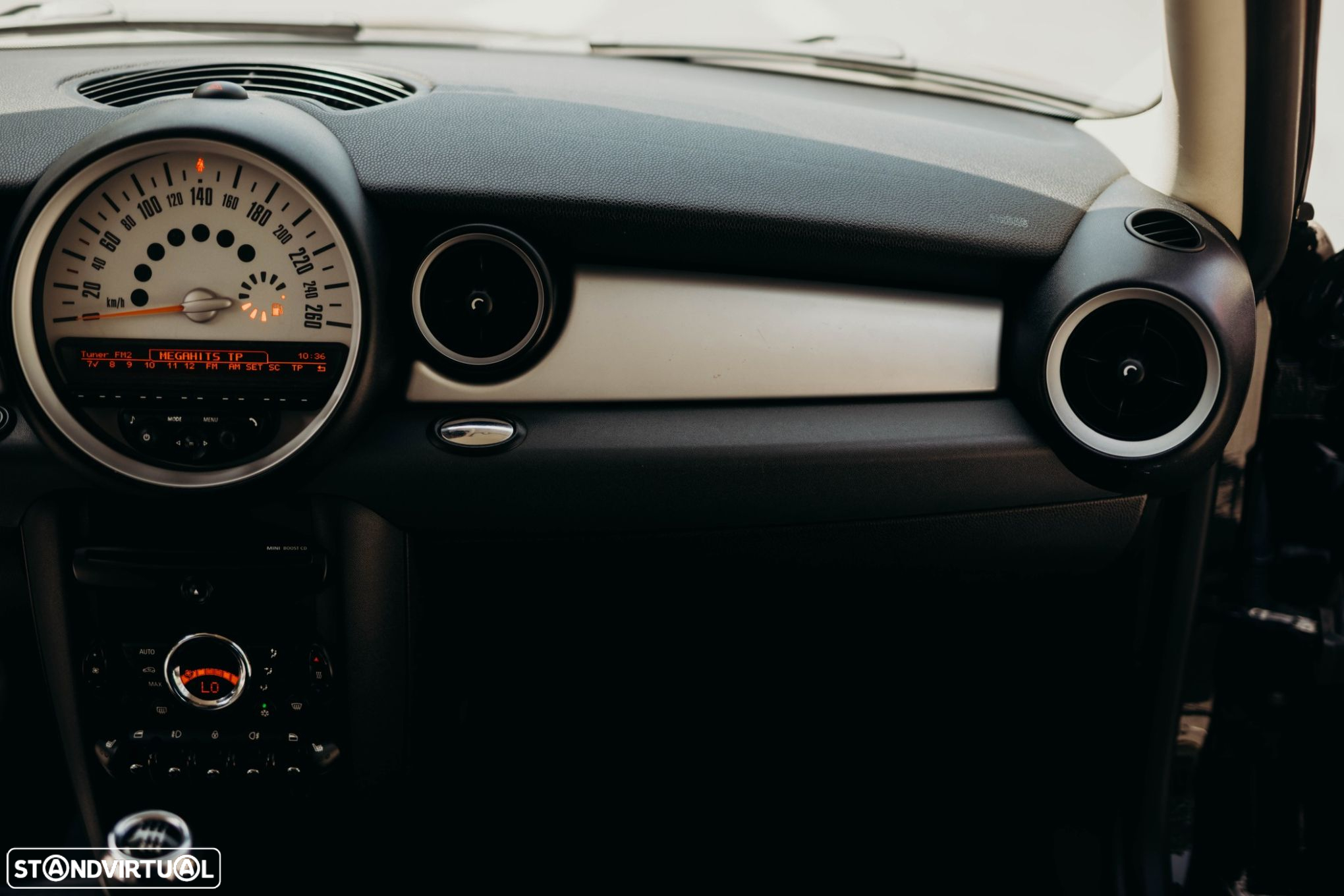 MINI Clubman Cooper D Hampton - 30