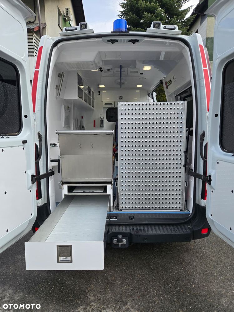 Renault Master Gwarancja Ambulans karetka - 10