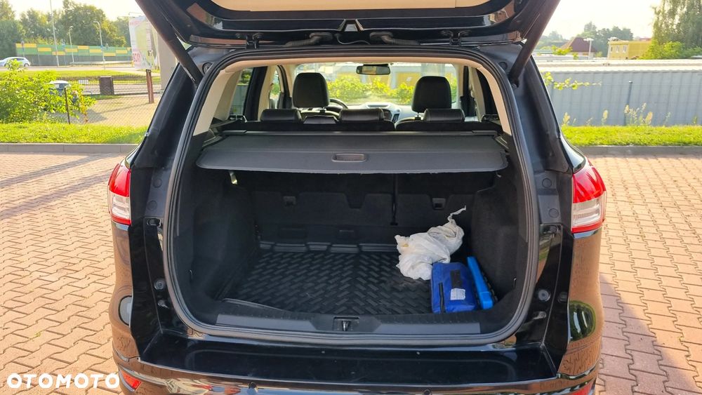 Ford Kuga 2.0 TDCi 4x4 Individual - 6