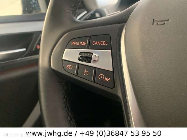 BMW X4 - 11
